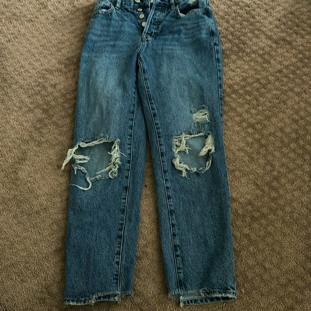 Pacsun jeans size 24 dark wash straight leg with rips, great condition!